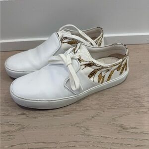 Chanel White Leather And Canvas CC Low Top Sneakers Size 38